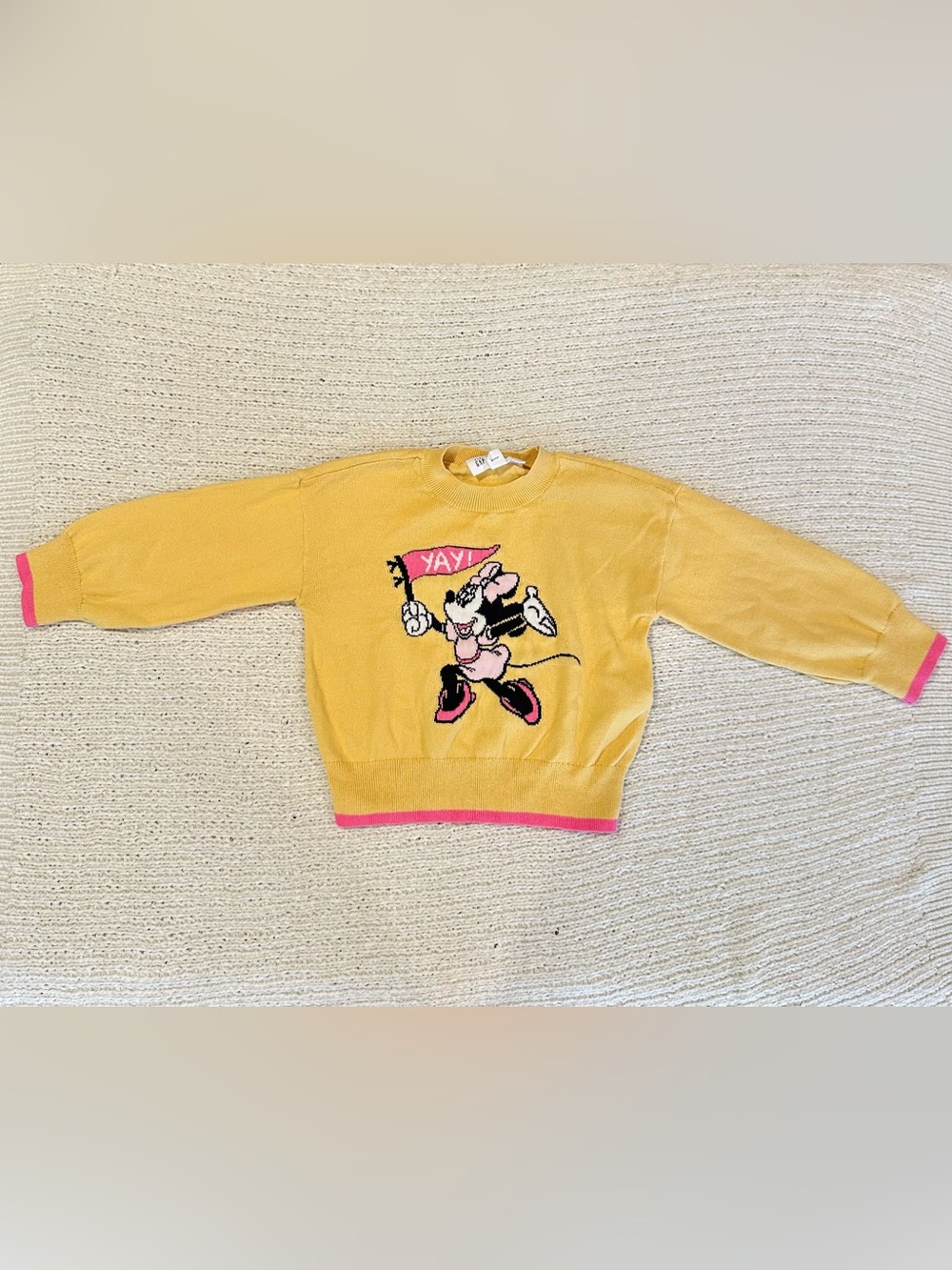 babyGap × Disney Minnie Mouse sweater